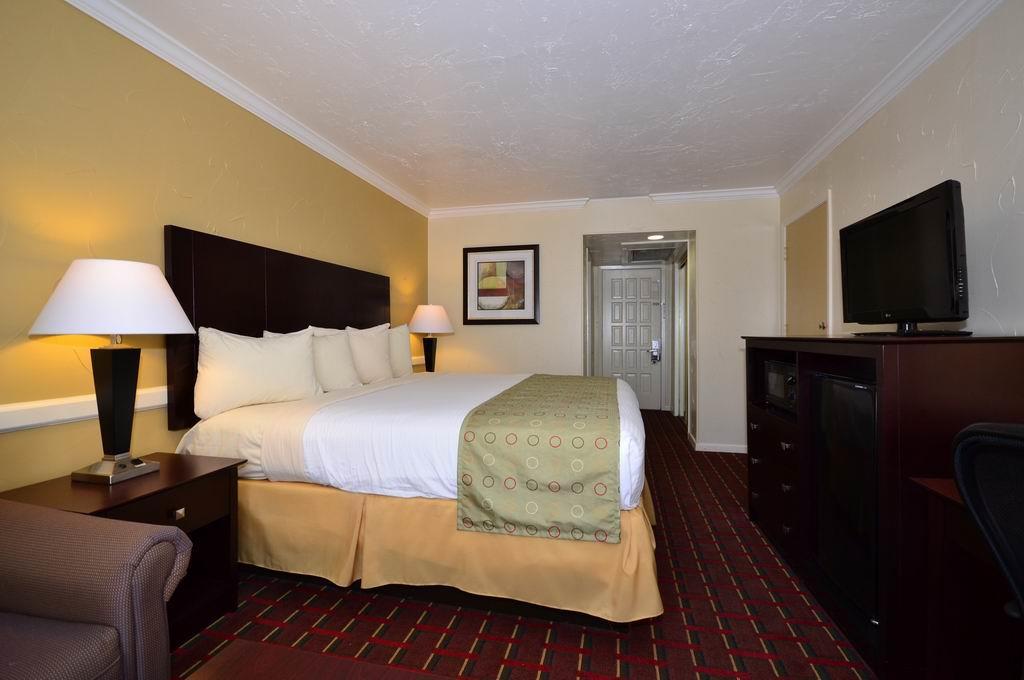 Motel 6 Dallas Tx Downtown Exterior photo