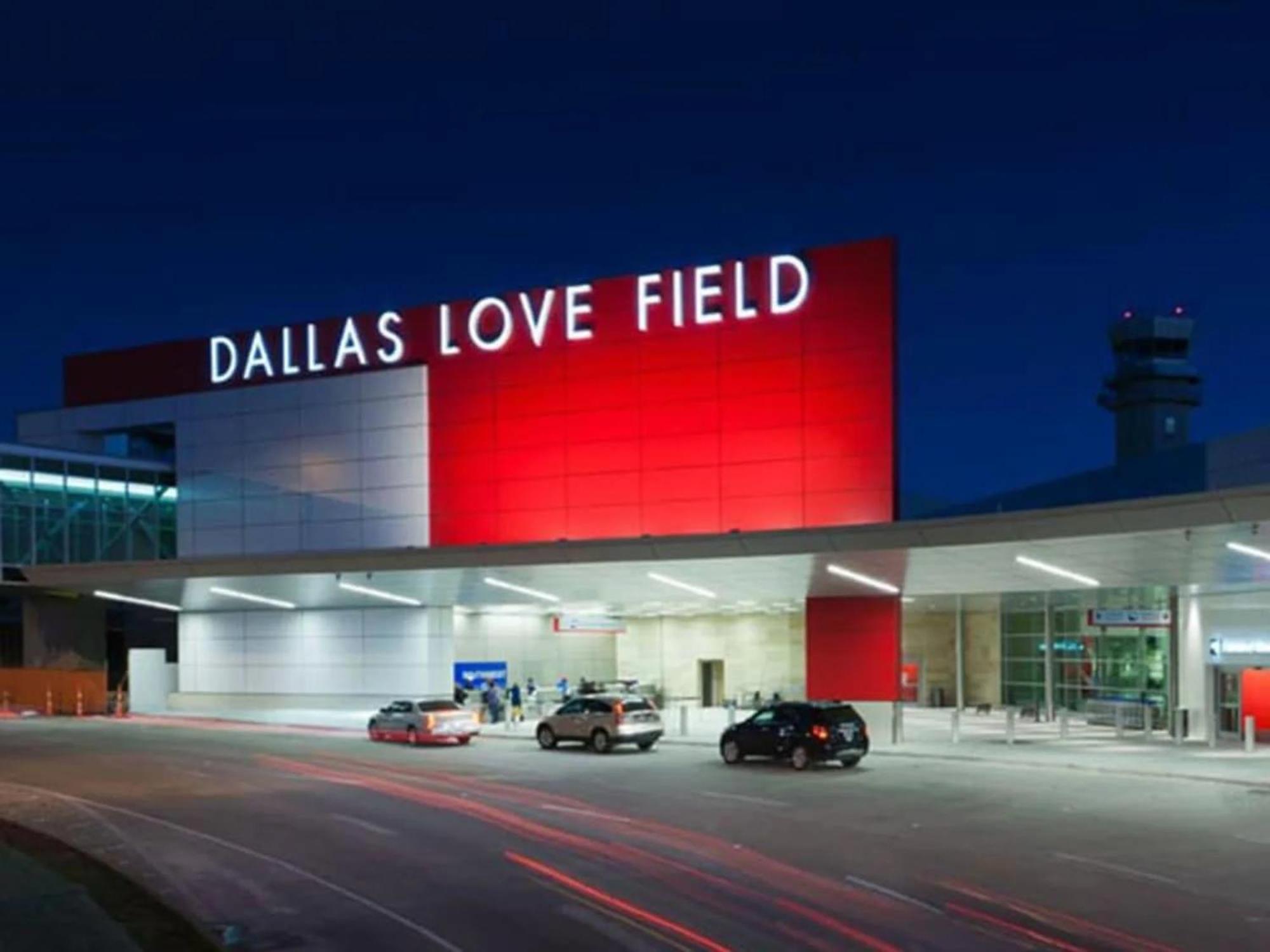 Motel 6 Dallas Tx Downtown Exterior photo